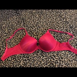 Victoria’s Secret Perfect One Full Coverage Bra ♥️